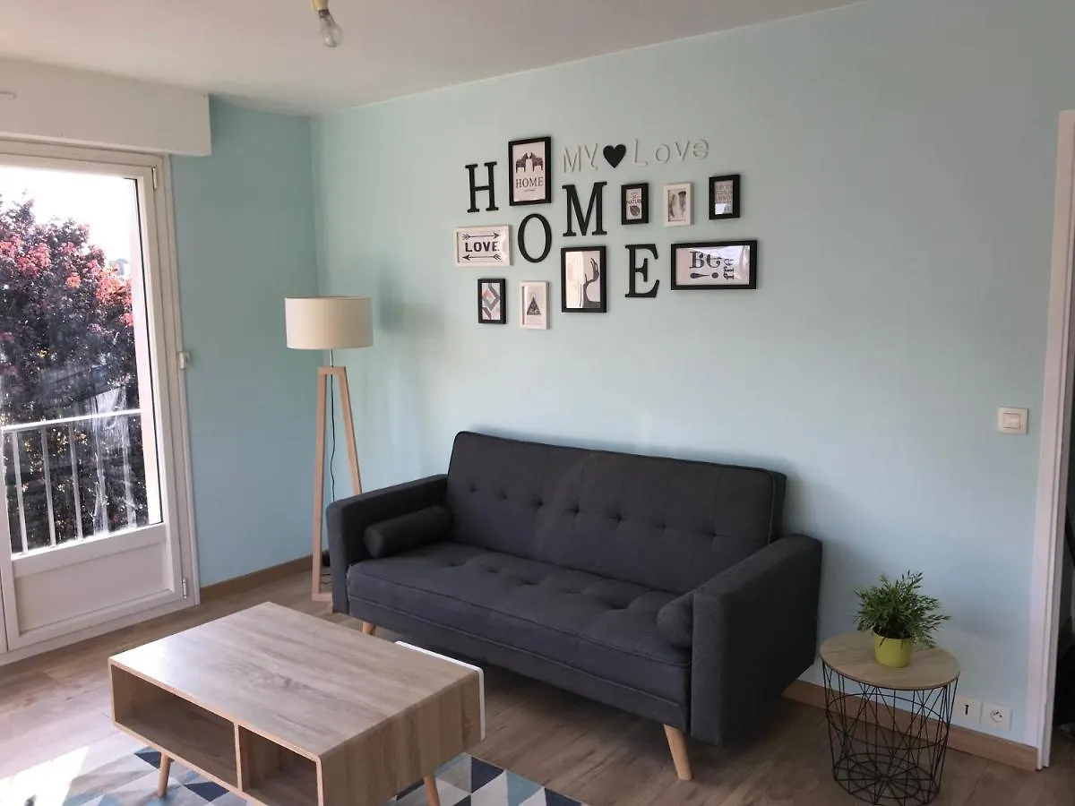 아파트 Chic T3 Neuf Calme Proche Centre-Ville Et Plages 로리앙 프랑스